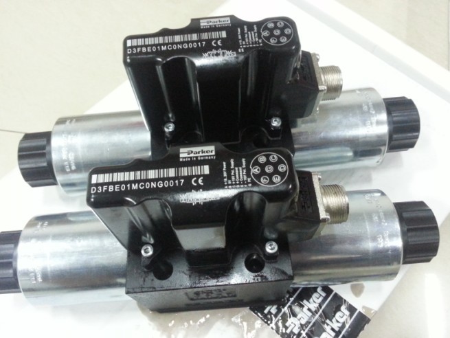 D3FBE01MC0NG0017.jpg D3FBE01MC0NG0017.jpg