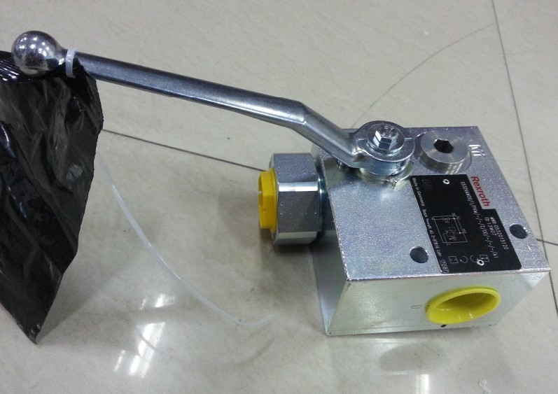 rexroth手動閥.jpg rexroth手動閥.jpg