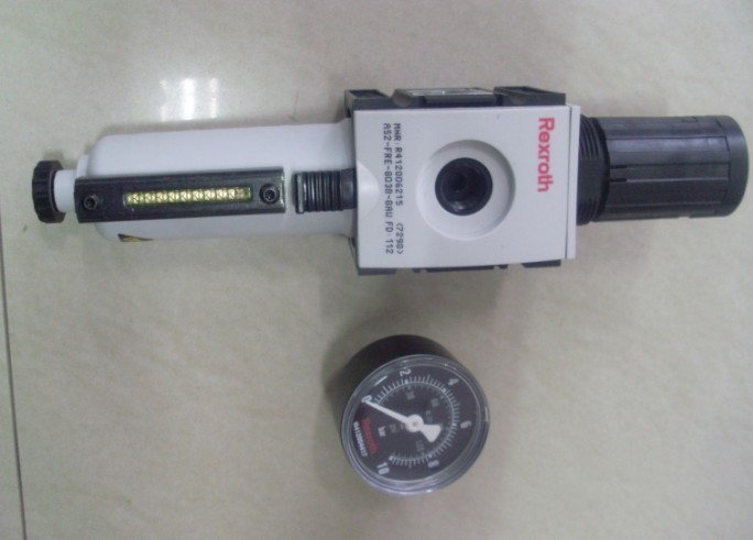 R412006215.jpg R412006215.jpg