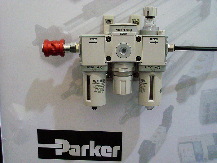 SL374575.jpg SL374575.jpg