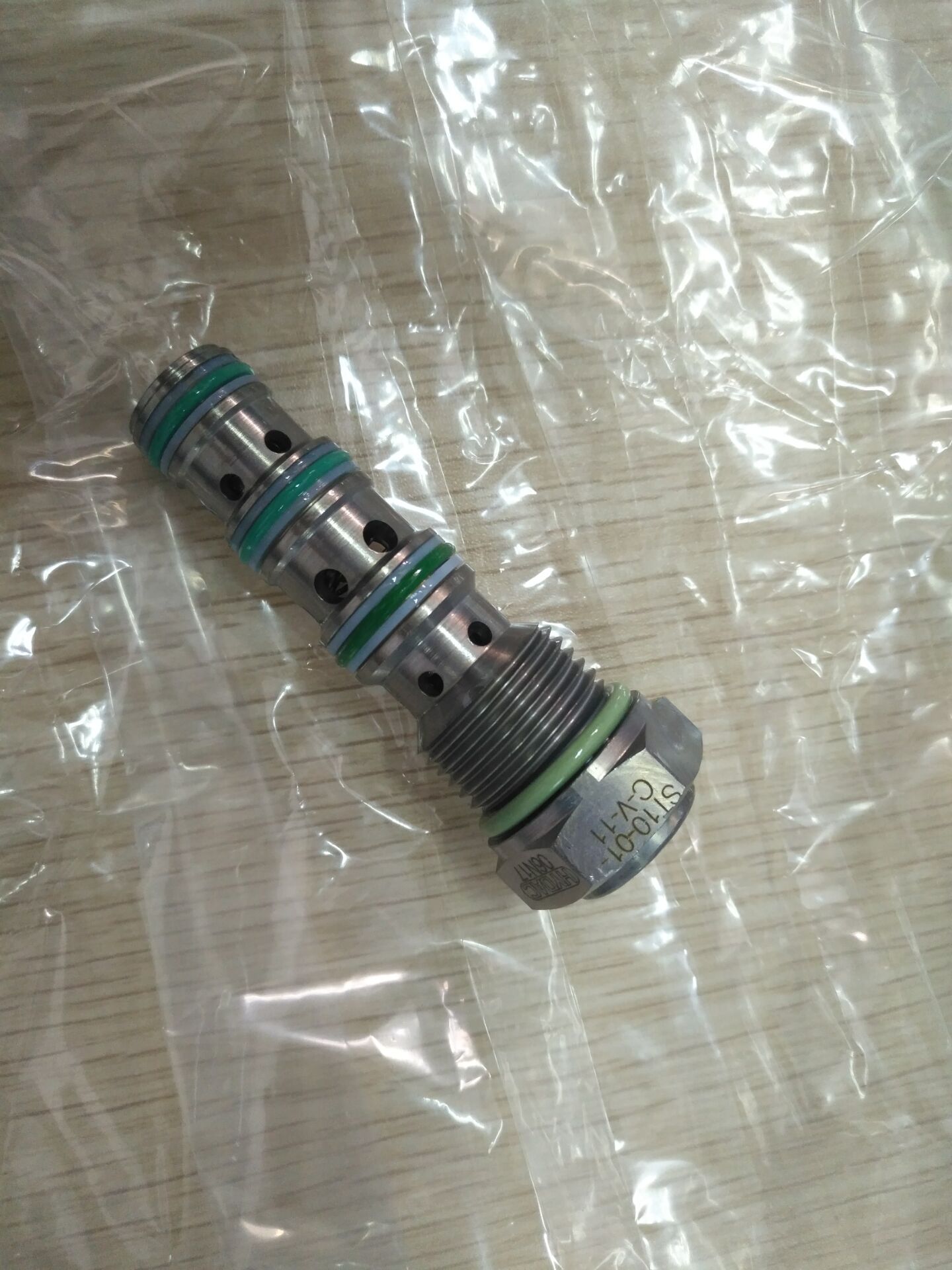 ST10-01-C-V-11.jpg ST10-01-C-V-11.jpg